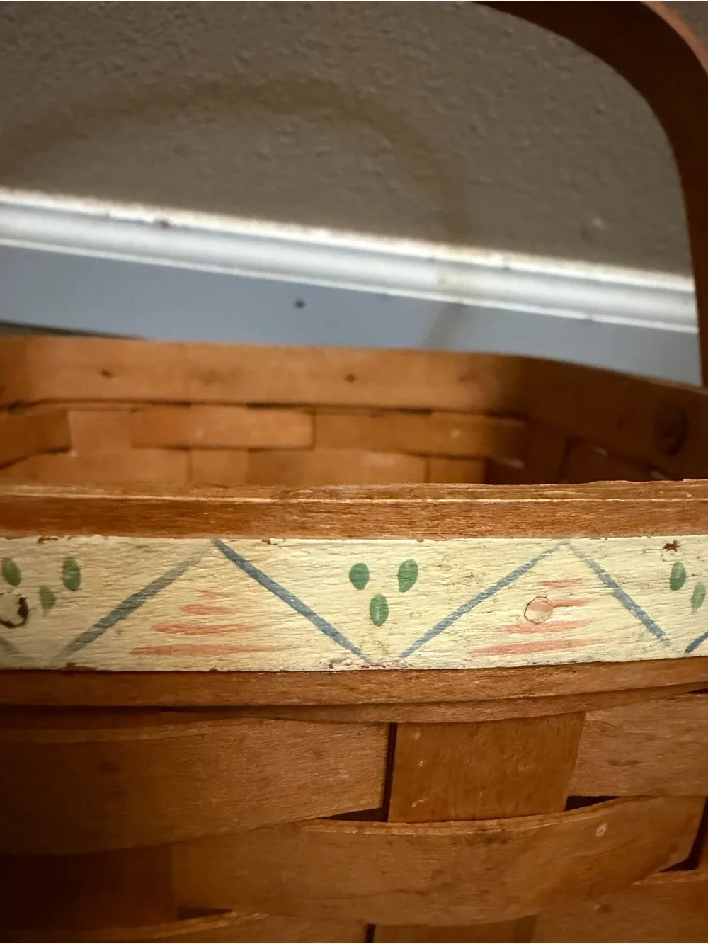 RARE VTG 1990 LONGABERGER Painted Trim Berry Basket Signed Summer Bale Handle